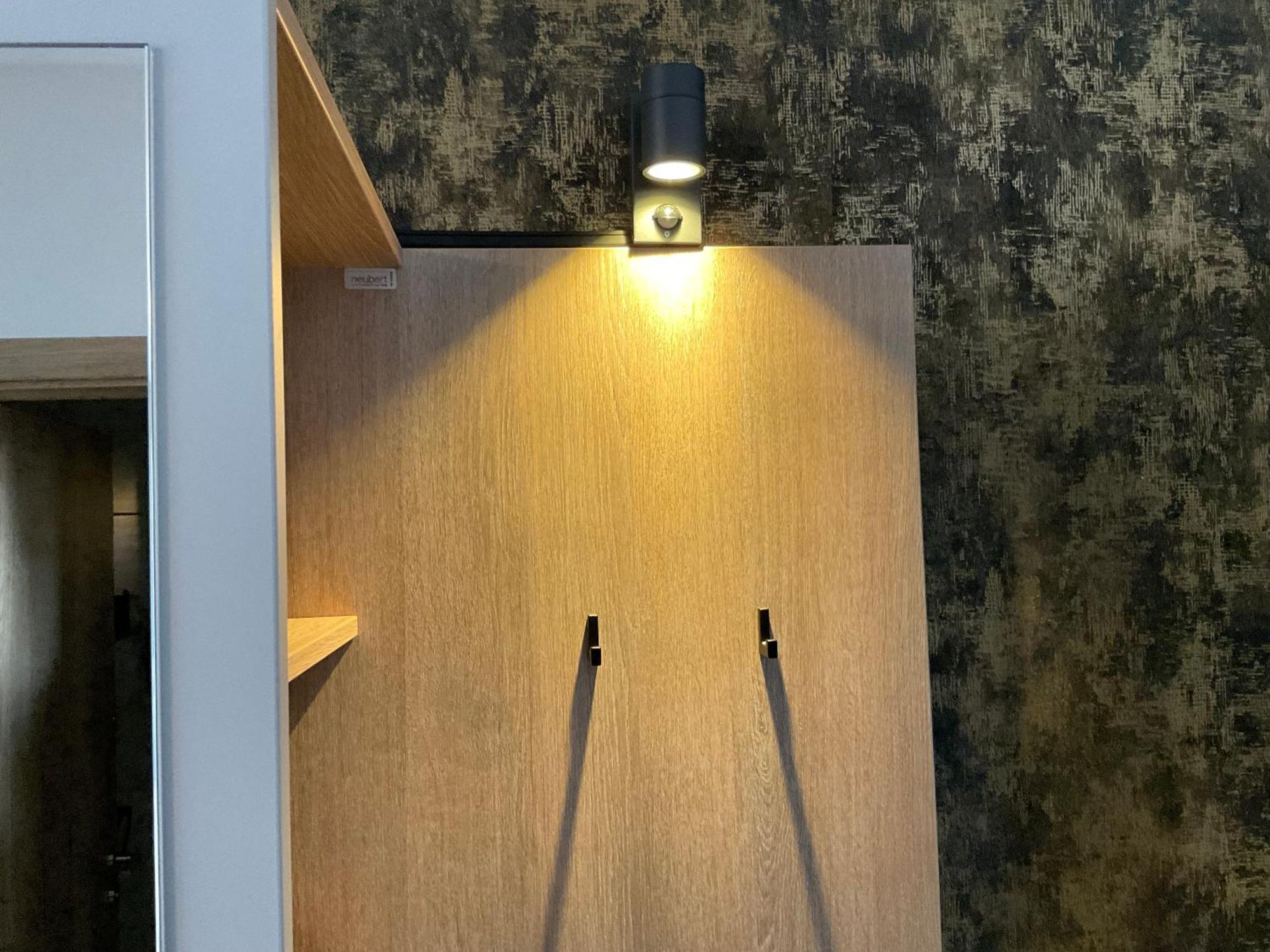 Gaestehaus Wuerzburg 24H Estenfeld Экстерьер фото